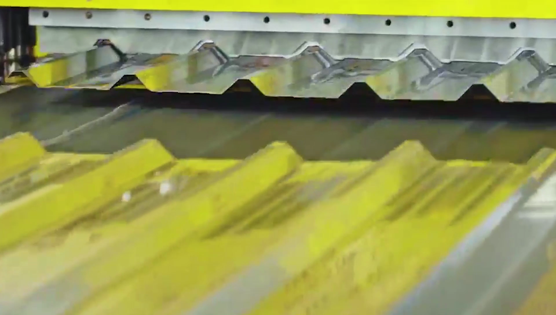 Bundling and dispatch yard